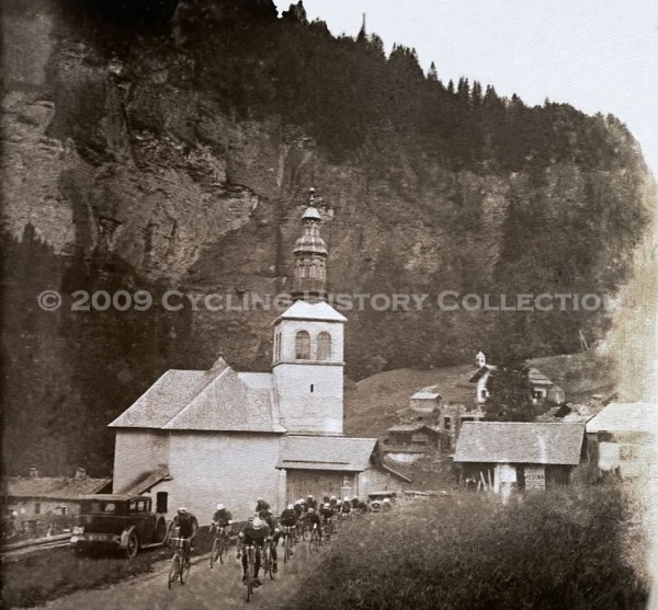 Peloton climbs through village